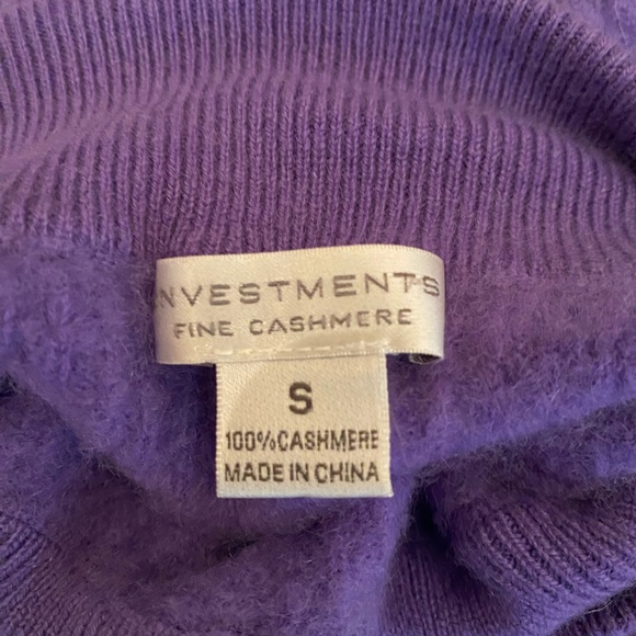Investments 100% Cashmere Sweater - Picture 7 of 9